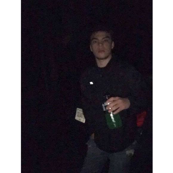 Meet your Posher, Dylan - Picture 1 of 1